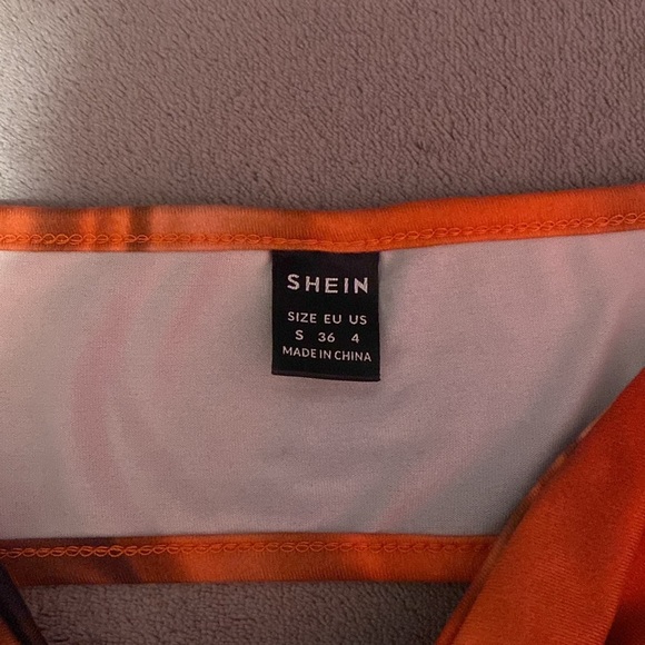 Dress - Picture 3 of 5